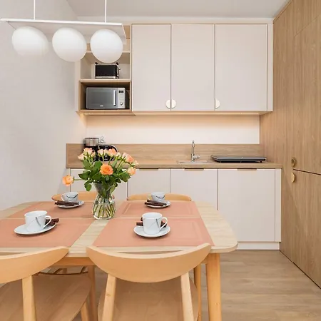 Pet Friendly Bel Mare With Parking By Renters Apartman