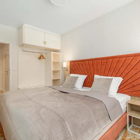 Apartman Pet Friendly Bel Mare With Parking By Renters